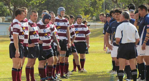 Referee Bill Turner addresses the teams in Moranbah. Referee Bill Turner addresses the teams in Moranbah.